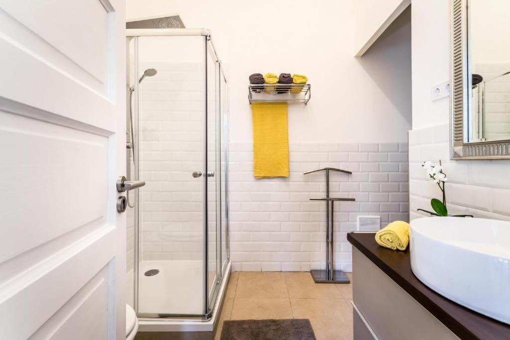 Hi-Bp Elizabeth Apartment In The Heart Of Budapest Exterior photo